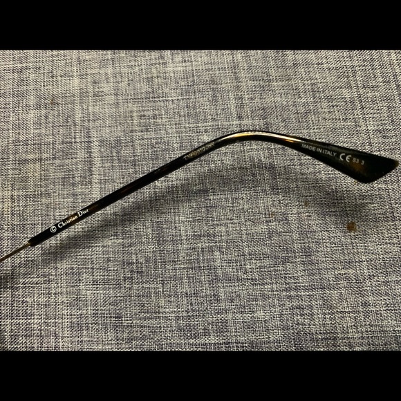 Christian Dior Sunglasses - Picture 4 of 8